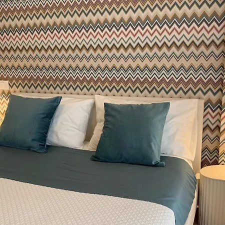 Bilocale In Centro Con Garage Appartement *