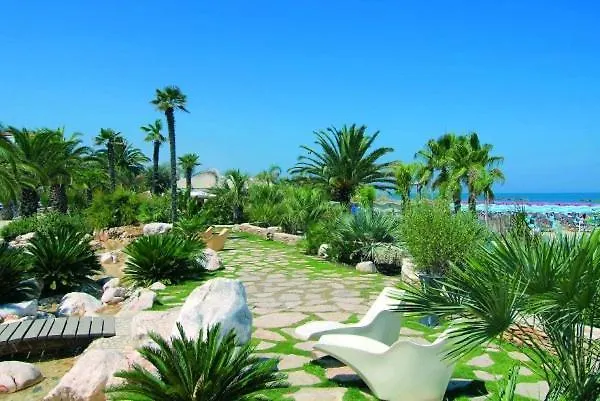 Con Garage A Due Passi Dal Centro Διαμέρισμα