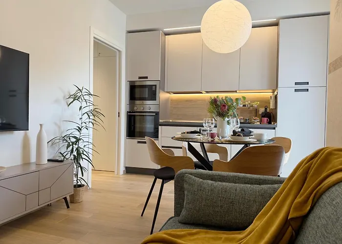 Con Garage A Due Passi Dal Centro Apartment San Benedetto del Tronto